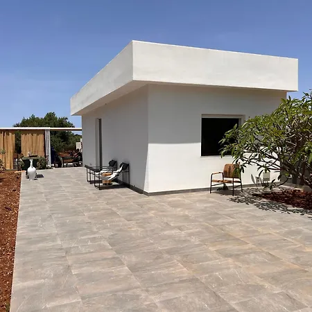 וילה Santareddi קסטלוצו